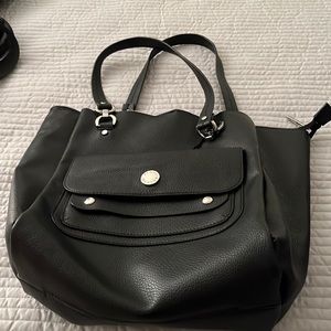 Large women’s hand bag. Black  almost new
